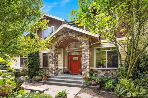 10707 Upper Preston Rd SE, Issaquah, WA 98027