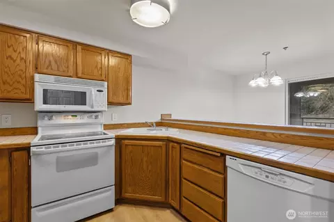 Kitchen - 19404 Bothell Way NE #B202, Bothell, WA 98011 photo 2 of 2