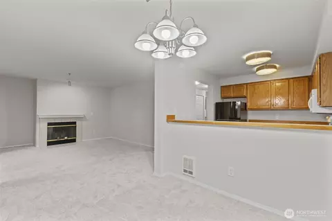 Living - 19404 Bothell Way NE #B202, Bothell, WA 98011 photo 8 of 8