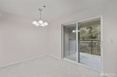 Dining - 19404 Bothell Way NE #B202, Bothell, WA 98011 photo 1 of 2