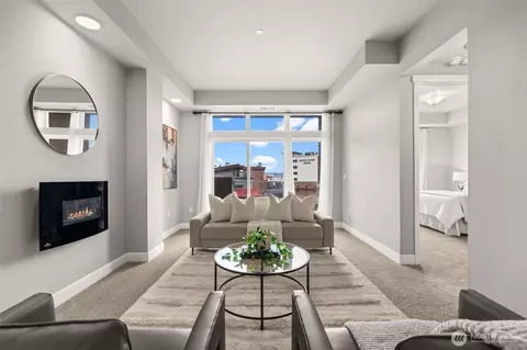 5105 Grand Loop #410, Tacoma, WA 98407