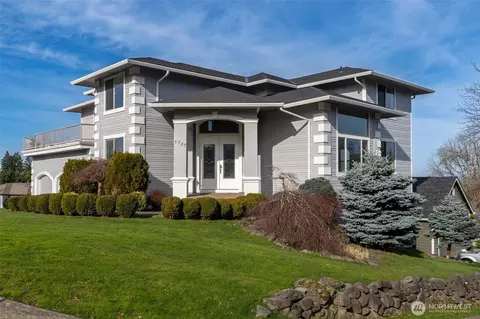 1727 NW Ogden St, Camas, WA 98607