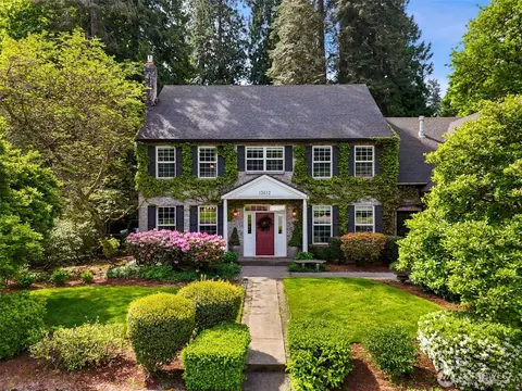 13612 NE 42nd Ave, Vancouver, WA 98686