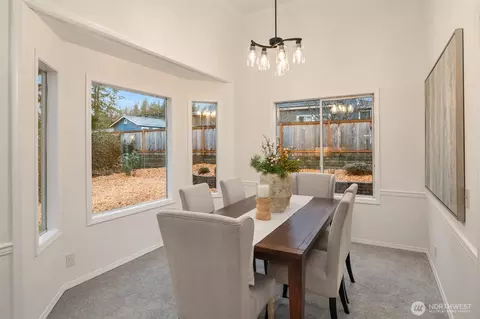 Dining - 1425 243rd Pl SW, Bothell, WA 98021 photo 1 of 2