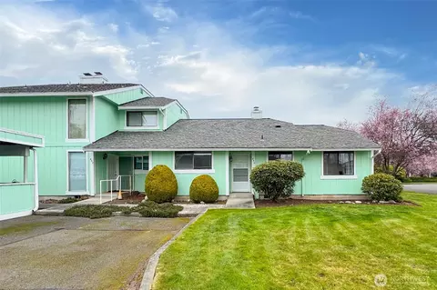 830 N Canterbury Ct, Sequim, WA 98382