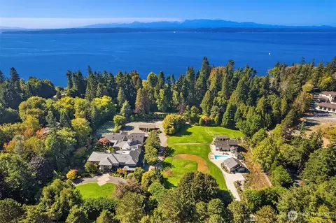 22430 Dogwood Ln, Woodway, WA 98020