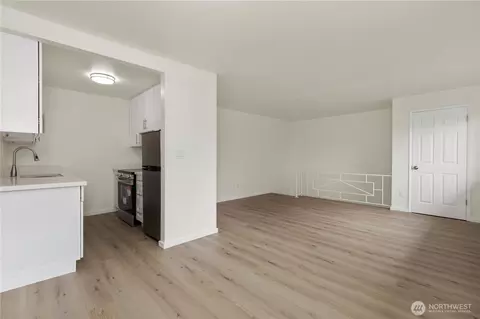 Living - 2614 Rucker Ave, Everett, WA 98201 photo 4 of 5
