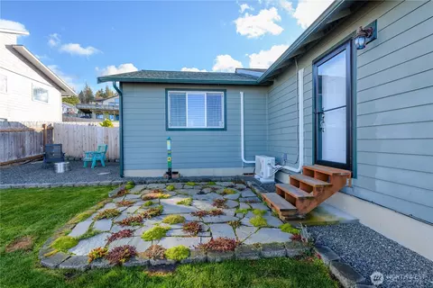 Exterior - 70 Onyx Ln, Sequim, WA 98382 photo 5 of 6