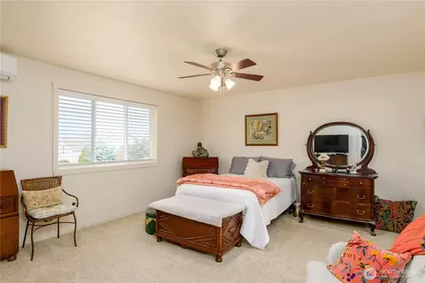 Bedroom - 70 Onyx Ln, Sequim, WA 98382 photo 1 of 5