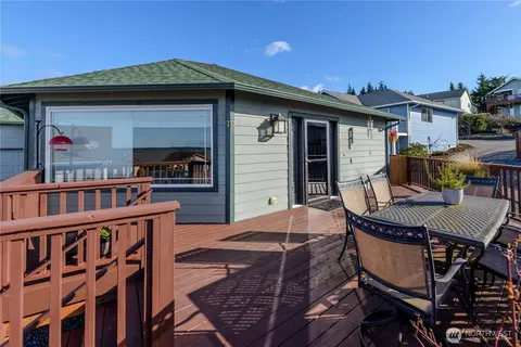 Exterior - 70 Onyx Ln, Sequim, WA 98382 photo 1 of 6