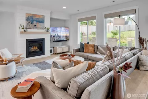 Living - 12143 NE 170th Pl, Bothell, WA 98011 photo 2 of 3