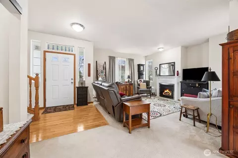 Entry Way - 206 Lane Blvd NW, Orting, WA 98360 photo 1 of 1