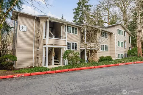 10016 NE 120th Ln #F201, Kirkland, WA 98034
