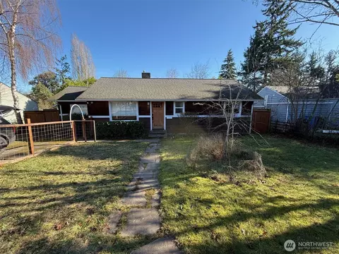 16226 8th Ave NE, Shoreline, WA 98155