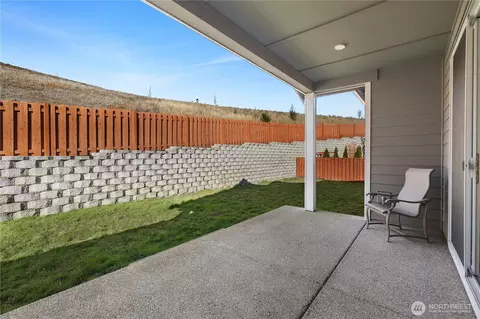Exterior - 2921 Arrowroot Loop SE, Lacey, WA 98513 photo 2 of 2