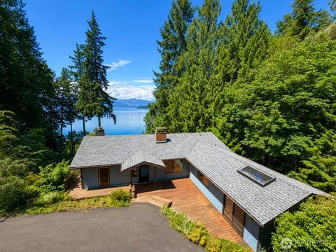 7418 NW Ioka Dr, Silverdale, WA 98383