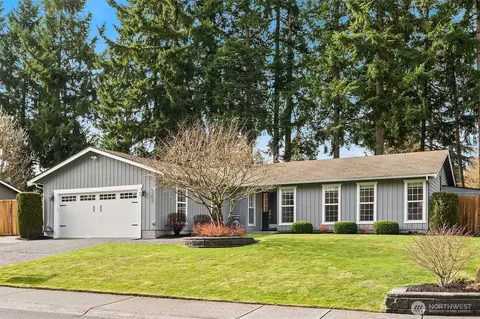6203 144th Ave NE, Redmond, WA 98052