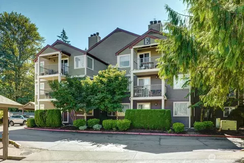 700 Front St S #E 103, Issaquah, WA 98027