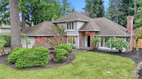 22113 NE 23rd St, Sammamish, WA 98074