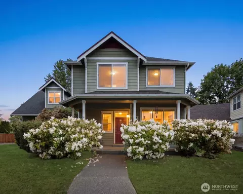 1424 Latham Ct, Dupont, WA 98327