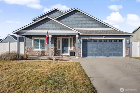 811 5th Ave NE, Ephrata, WA 98823