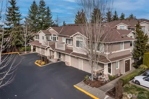 1039 61st St SE #103, Auburn, WA 98092