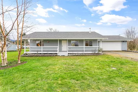 303 Hayes St, Nooksack, WA 98276