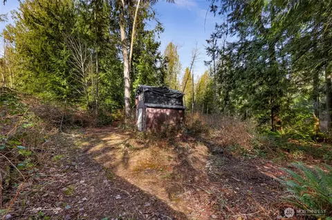 6655 N Fruitdale Rd, Sedro Woolley, WA 98284