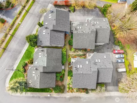 View/Area - 18003 108th Ave NE #B2, Bothell, WA 98011 photo 1 of 3