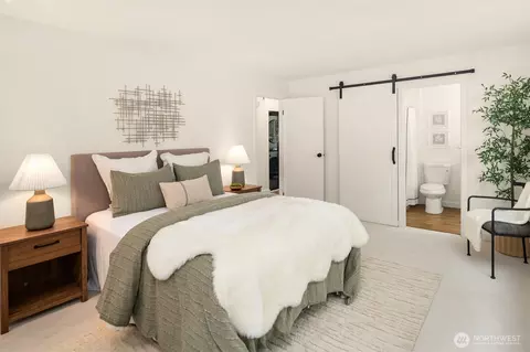 Bedroom - 18003 108th Ave NE #B2, Bothell, WA 98011 photo 1 of 3