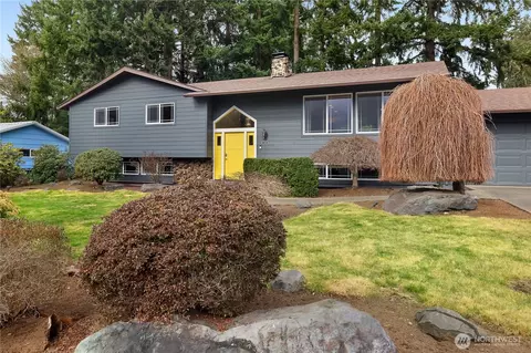 7305 49th Ave SE, Olympia, WA 98513