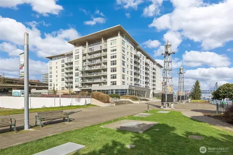 1515 Dock St #906, Tacoma, WA 98402