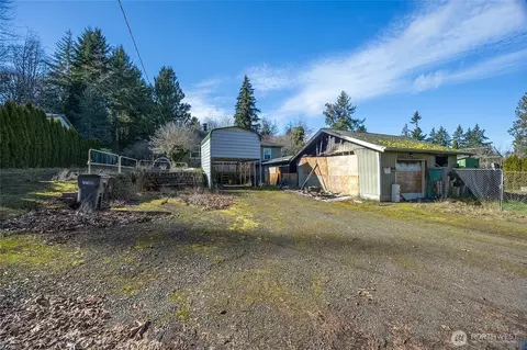 8161 Sandy Rd NE, Bremerton, WA 98311