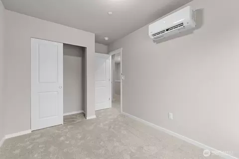 Bedroom - 7027 Rainier Dr #H, Everett, WA 98203 photo 5 of 7