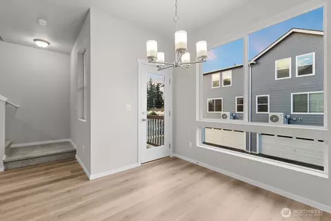Other - 7027 Rainier Dr #H, Everett, WA 98203 photo 5 of 10