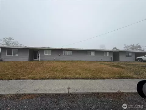 428 430 Biggs Dr, Moses Lake, WA 98837