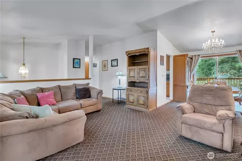 Living - 7316 Eustis Hunt Rd, Spanaway, WA 98387 photo 1 of 1