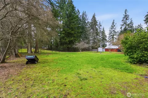 Exterior - 7316 Eustis Hunt Rd, Spanaway, WA 98387 photo 6 of 11