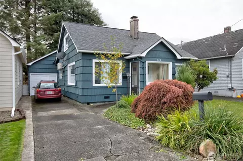 148 Eklund Ave, Hoquiam, WA 98550