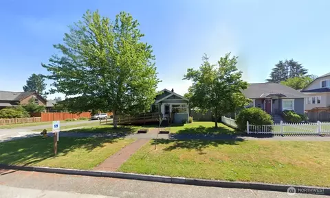 2001 Rainier Ave, Everett, WA 98201