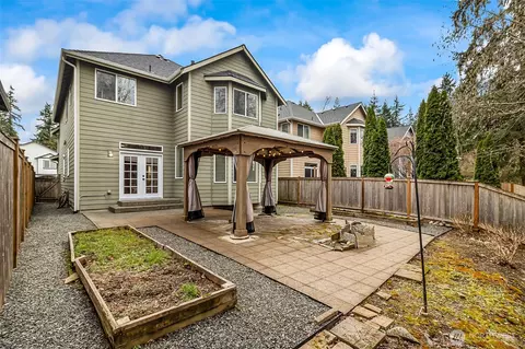 Exterior - 15314 Sunset Rd, Bothell, WA 98012 photo 2 of 3