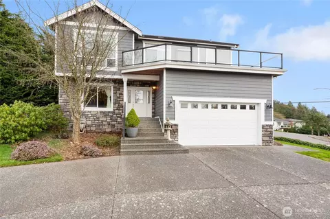 660 Parkside Pl, Blaine, WA 98230