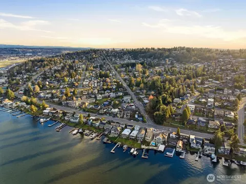 11027 84th Ave S, Seattle, WA 98178