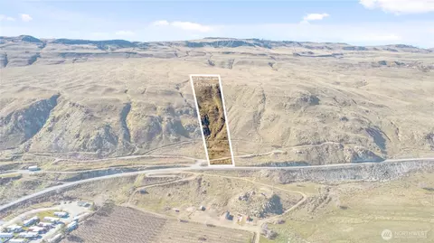 155 Morris Ln, Bridgeport, WA 98813