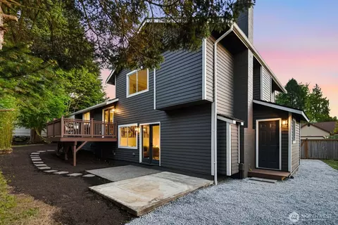 13227 Harbour Heights Dr, Mukilteo, WA 98275