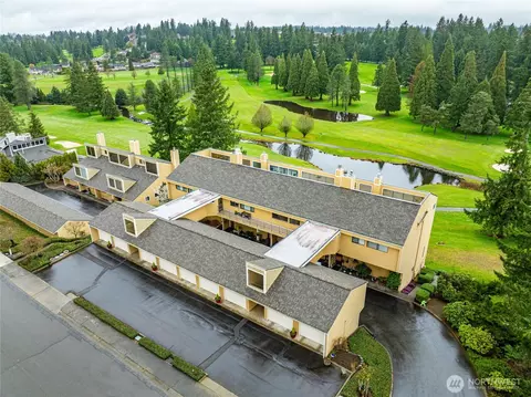 25126 B 142nd Ave SE, Kent, WA 98042