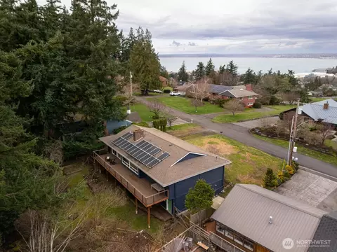 417 Park Ridge Rd, Bellingham, WA 98225