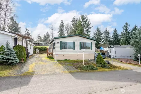 13704 108th Street Ct E #2, Puyallup, WA 98374