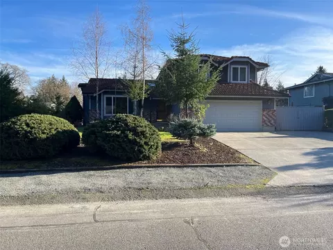 9216 70th St SW, Lakewood, WA 98498