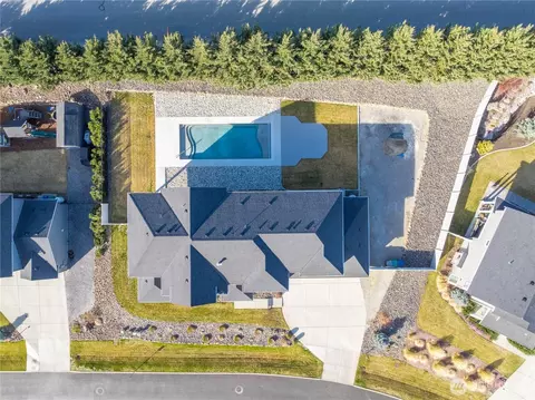 857 S Lamplight Ln, East Wenatchee, WA 98802